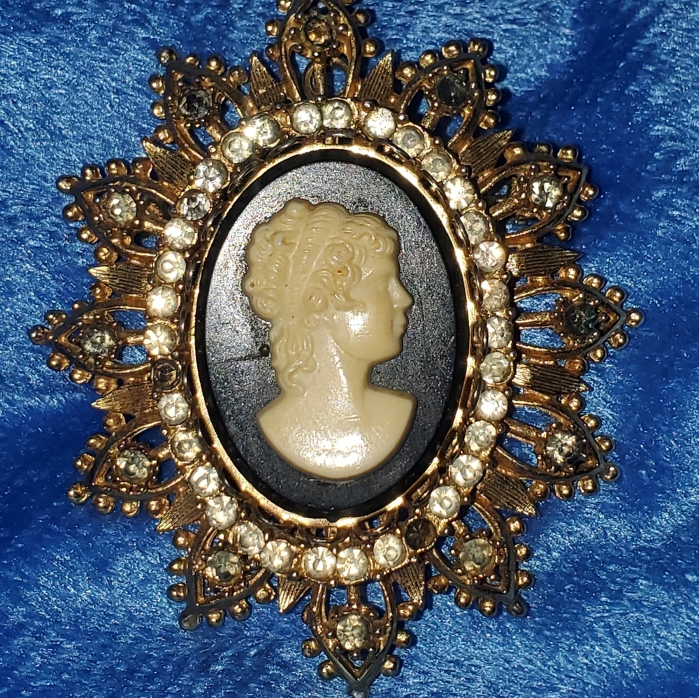Cameo Brooch